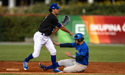 baseball over under|Iba pa.